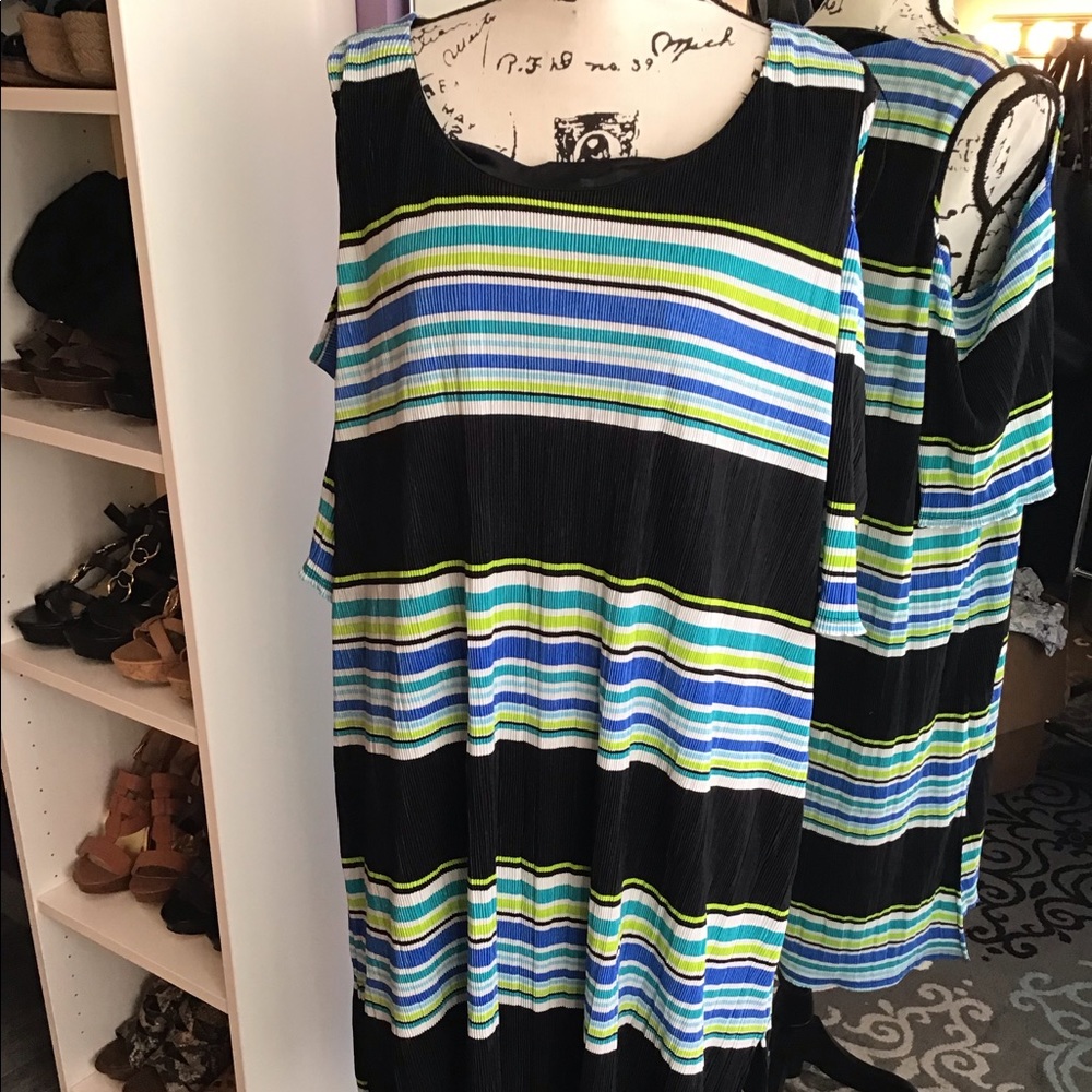 NY Collection Cold Shoulder Dress Plus 2X NWT